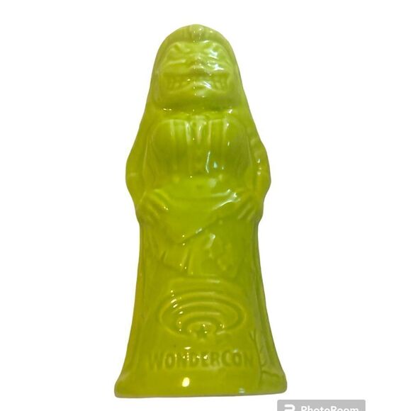 2018 WonderCon Exclusive Green Villainess Anaheim Tiki Farm Mug - Picture 3 of 9